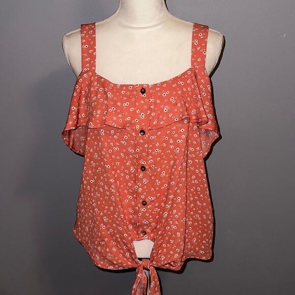 Mod Lusive Floral Poplin Tank! - Picture 1 of 7